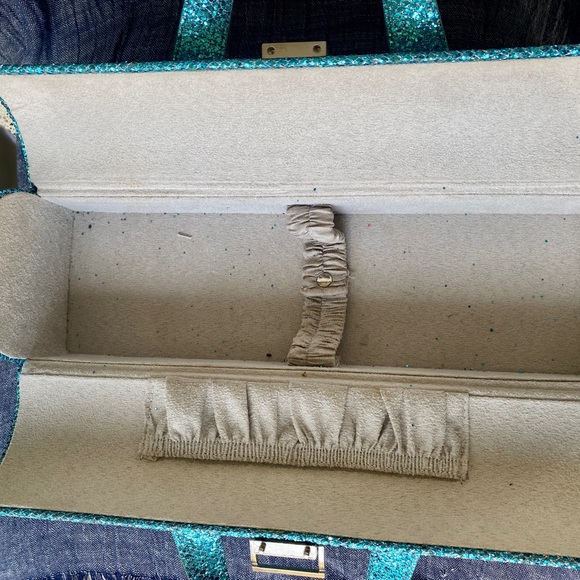 Amazing mermaid blue sparkly purse/wine holder!!! - Picture 3 of 3